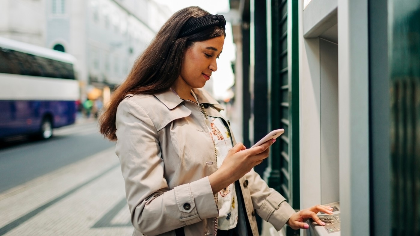 Mobile cash