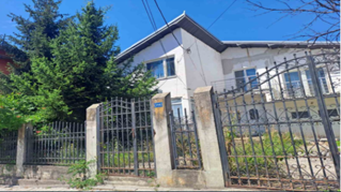 Shtepi ne gilan
